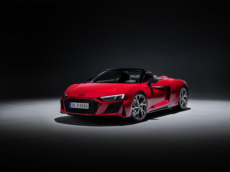  Audi R8 V10 RWD Spyder 2019 года  (WW) (фото 23 из 36)